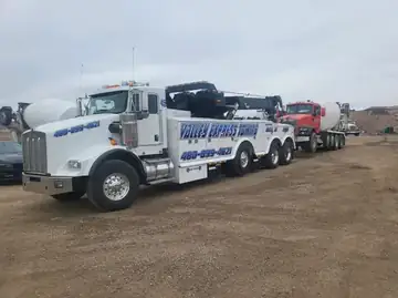 Valley Express Towing heavy duty wrecker recovery